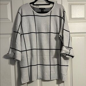 TAHARI Size 2X White Black Windowpane Crewneck Pullover Sweater Cozy 3/4 Sleeve